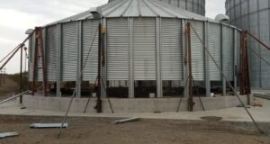 silo de metal copnstruido en sudafrica